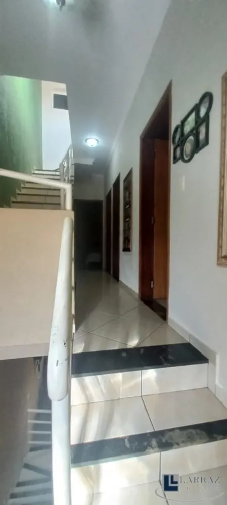 Casa, 3 quartos, 242 m² - Foto 7
