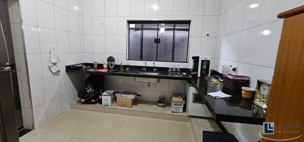 Casa, 3 quartos, 226 m² - Foto 8