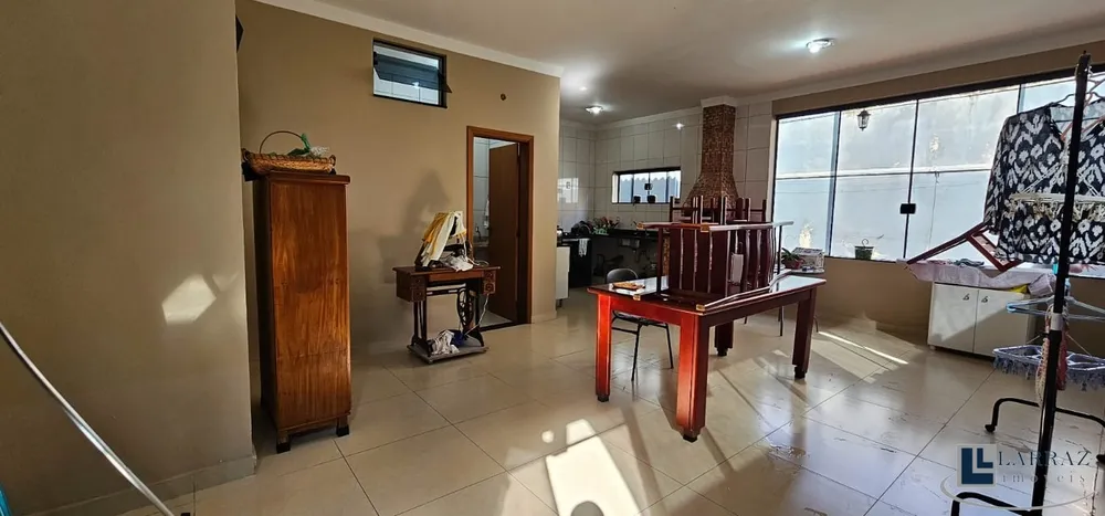 Casa, 3 quartos, 226 m² - Foto 4