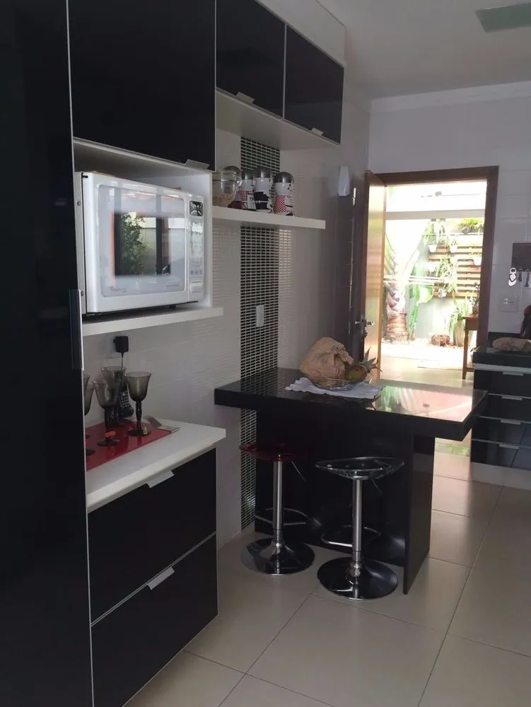 Casa, 4 quartos, 365 m² - Foto 3