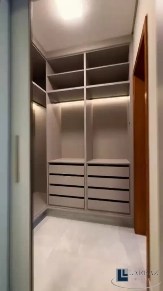 Casa, 4 quartos, 250 m² - Foto 8