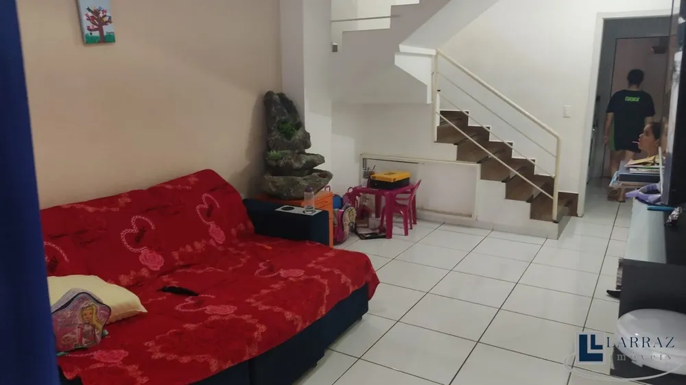 Casa, 2 quartos, 100 m² - Foto 1
