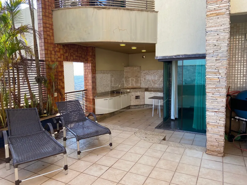 Cobertura, 3 quartos, 261 m² - Foto 2