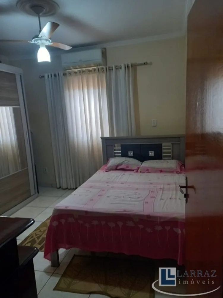 Casa, 3 quartos, 167 m² - Foto 3