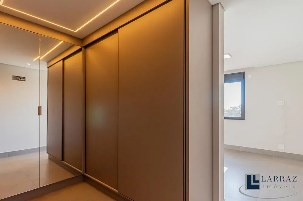 Casa, 4 quartos, 353 m² - Foto 10