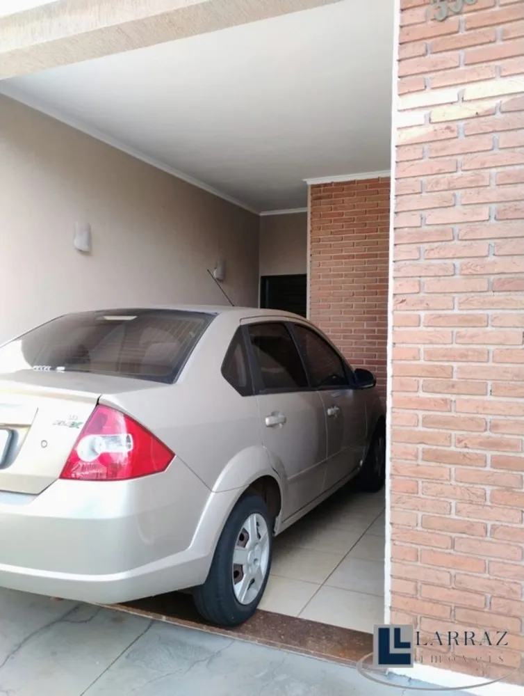 Casa, 3 quartos, 181 m² - Foto 2