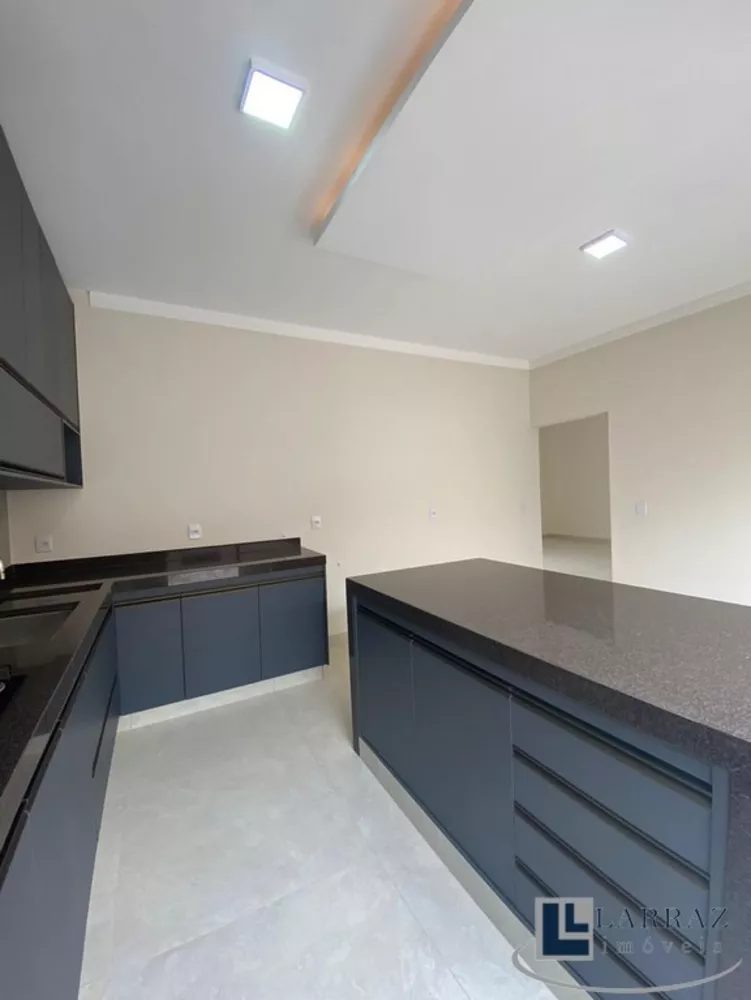Casa, 3 quartos, 153 m² - Foto 1