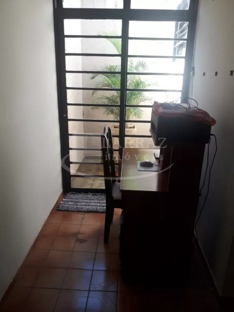 Casa, 3 quartos, 156 m² - Foto 2