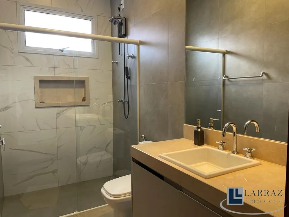 Casa, 3 quartos, 303 m² - Foto 2