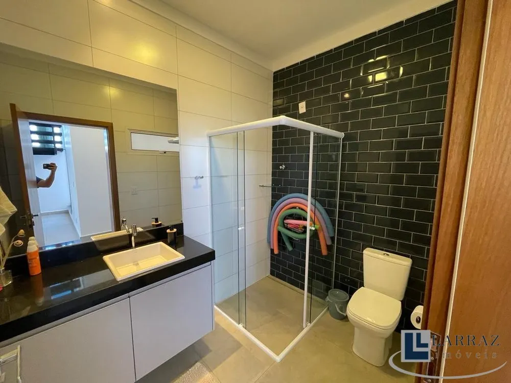 Casa, 3 quartos, 303 m² - Foto 3