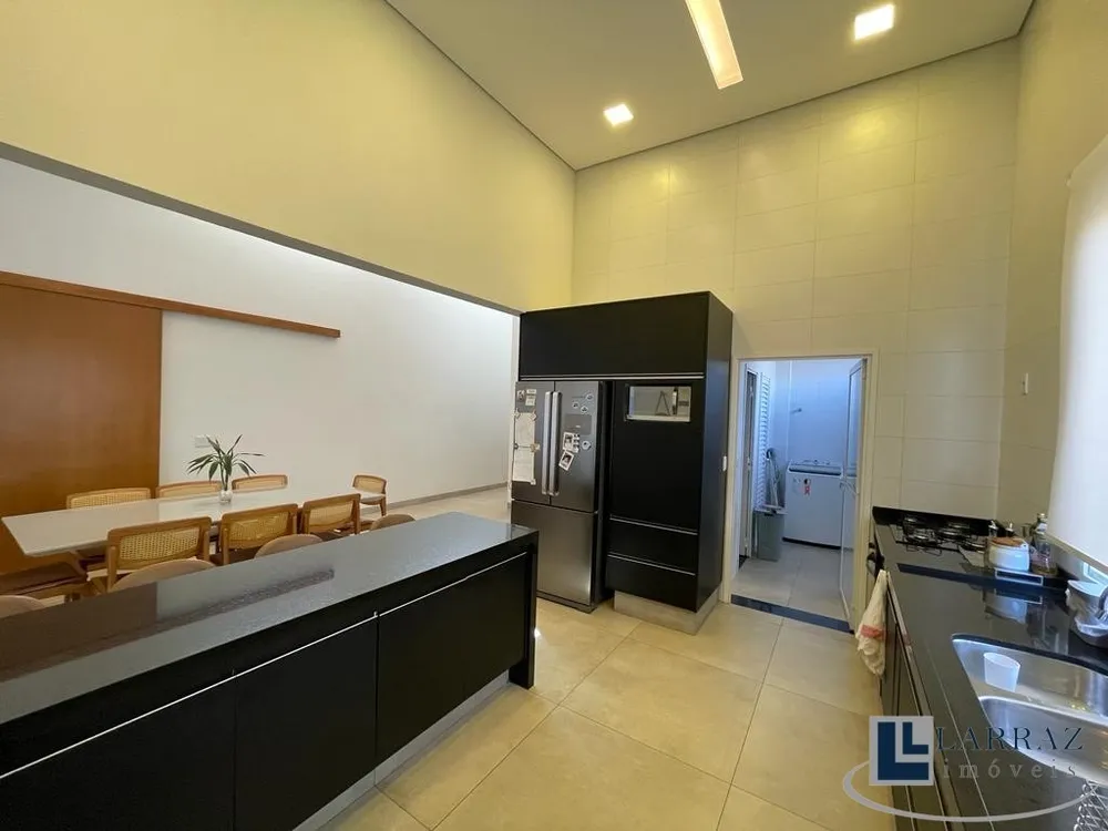 Casa, 3 quartos, 303 m² - Foto 6