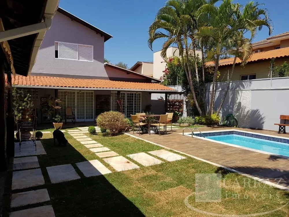 Casa, 4 quartos, 330 m² - Foto 2