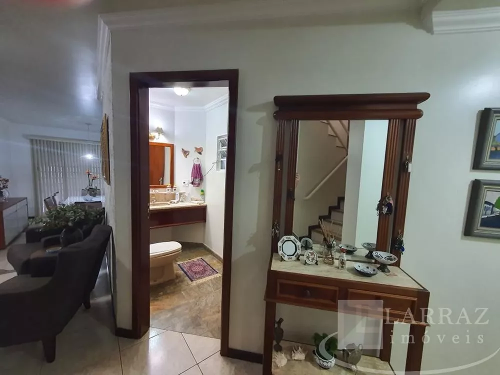 Casa, 4 quartos, 330 m² - Foto 4