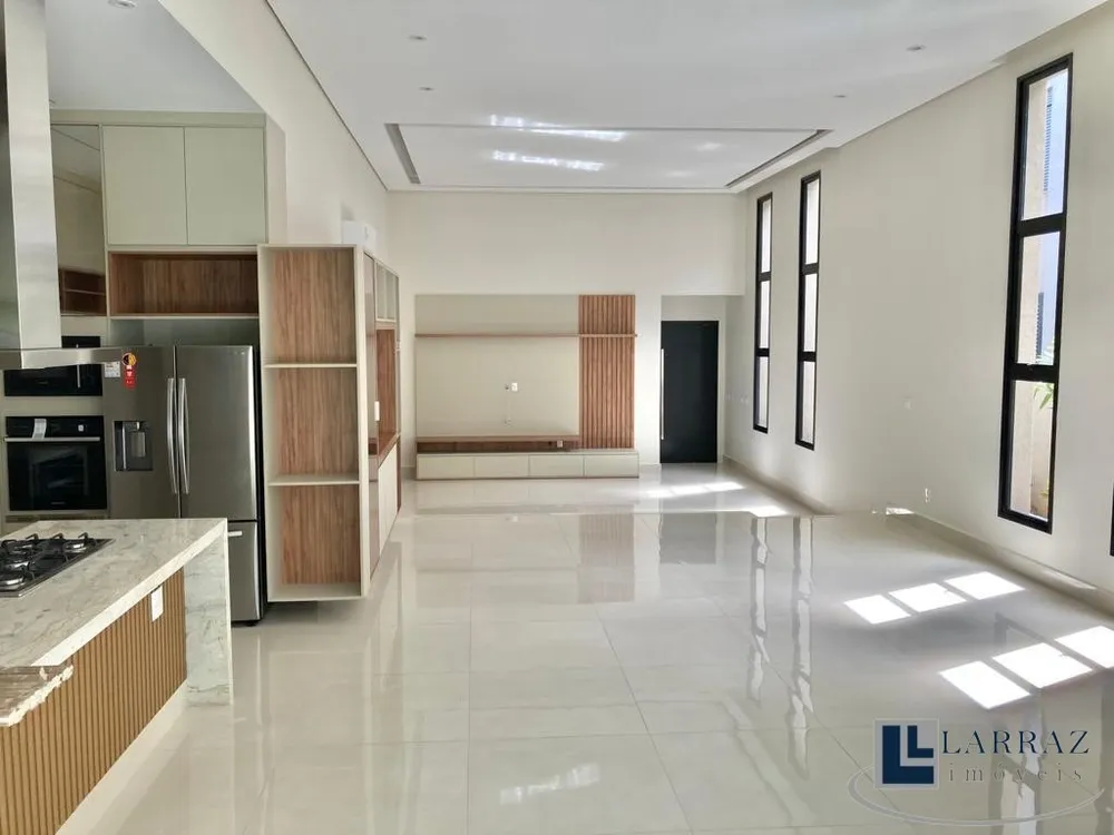 Casa, 3 quartos, 272 m² - Foto 8