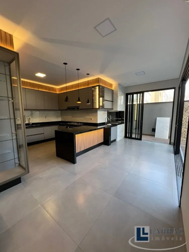 Casa, 3 quartos, 170 m² - Foto 3