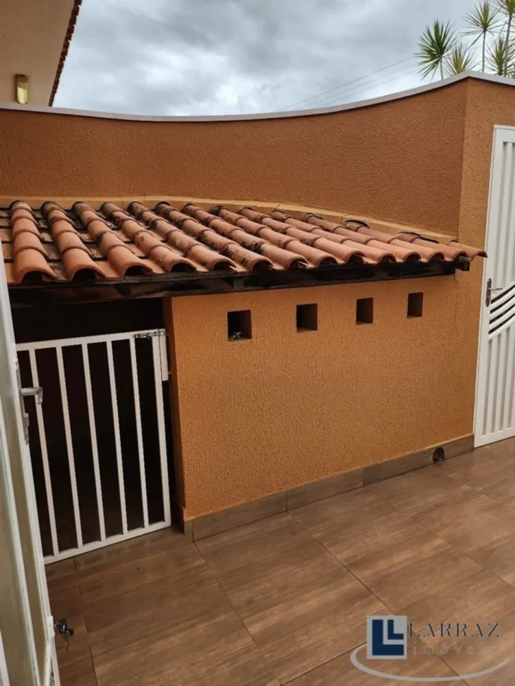Casa, 4 quartos, 225 m² - Foto 10