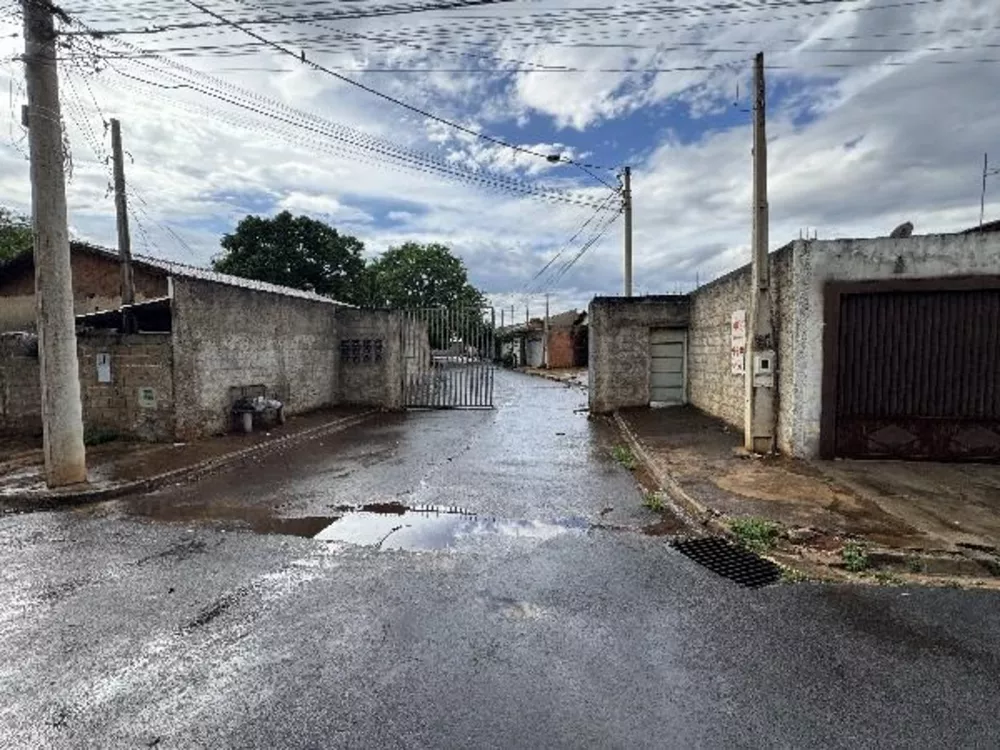 Casa, 2 quartos, 43 m² - Foto 1