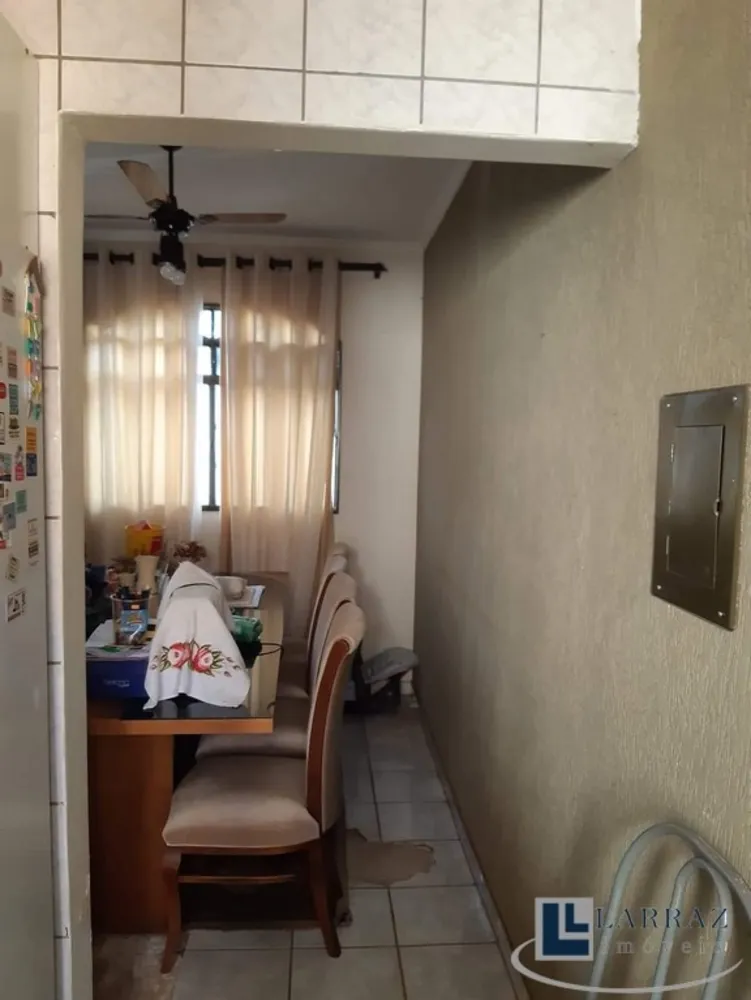 Casa, 3 quartos, 174 m² - Foto 1