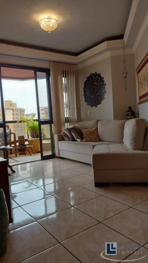 Apartamento, 3 quartos, 133 m² - Foto 1