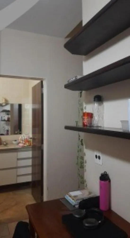 Casa, 5 quartos, 250 m² - Foto 4