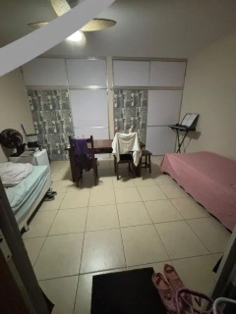 Casa, 5 quartos, 250 m² - Foto 1