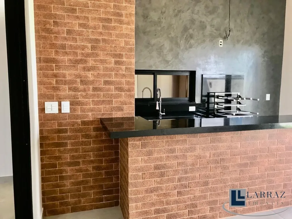 Casa, 3 quartos, 211 m² - Foto 2