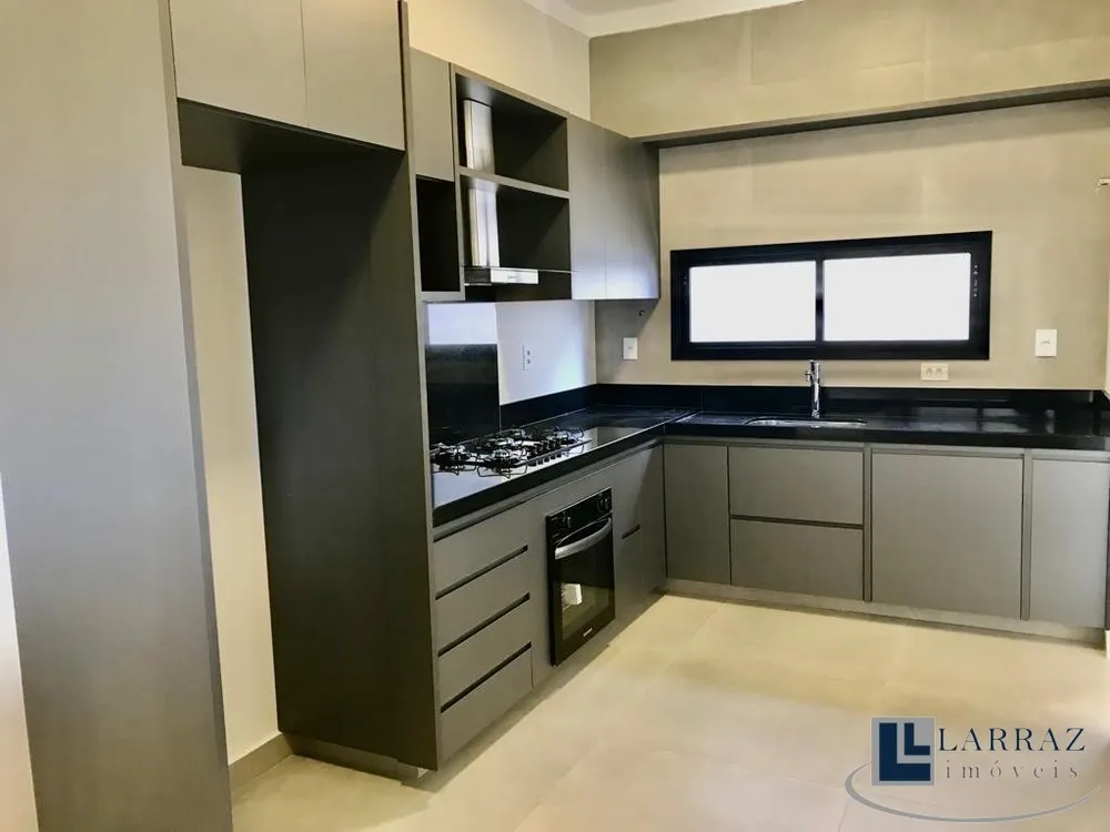 Casa, 3 quartos, 211 m² - Foto 4