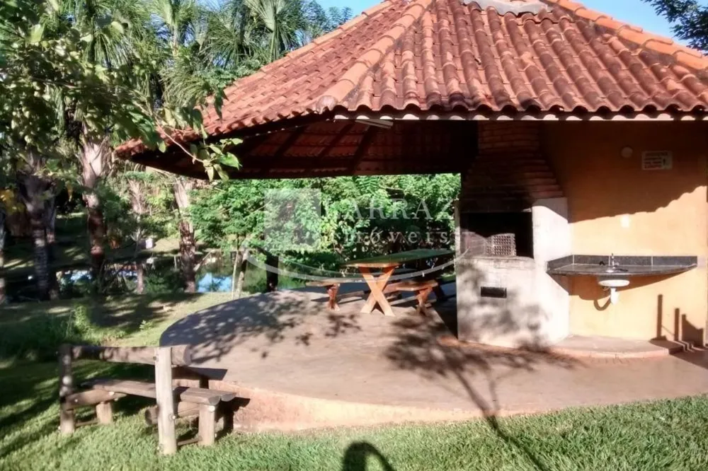 Casa, 3 quartos, 285 m² - Foto 1
