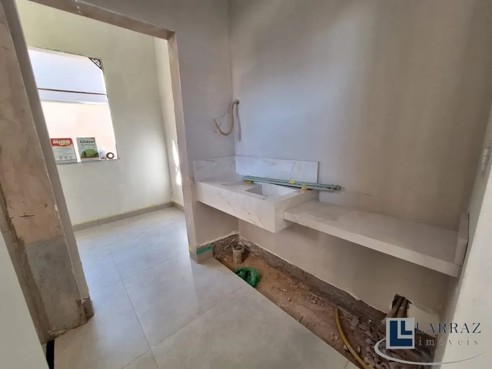 Casa, 3 quartos, 193 m² - Foto 4