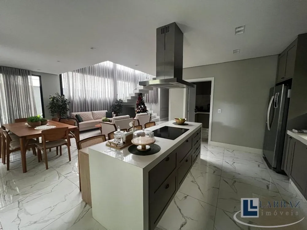 Sobrado, 3 quartos, 300 m² - Foto 16