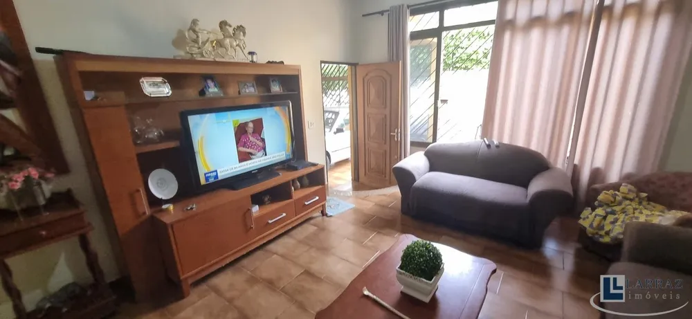 Casa, 3 quartos, 206 m² - Foto 3