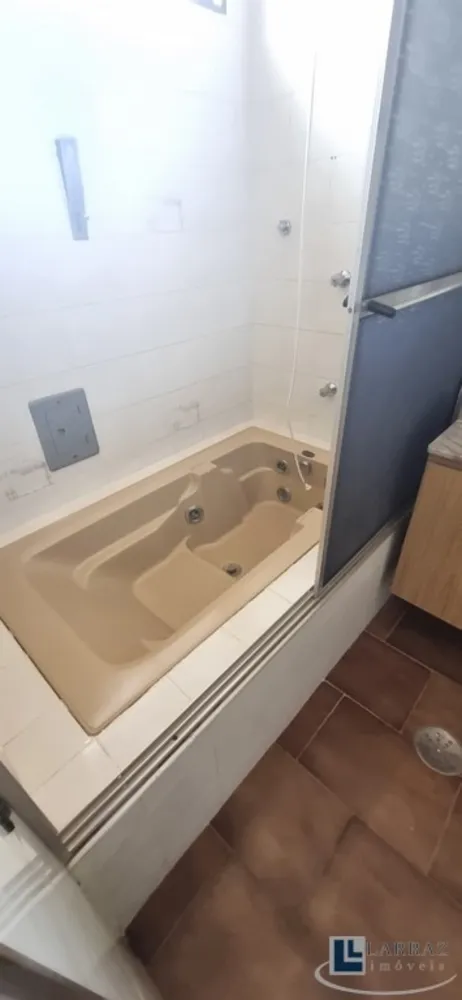 Casa, 3 quartos, 206 m² - Foto 4