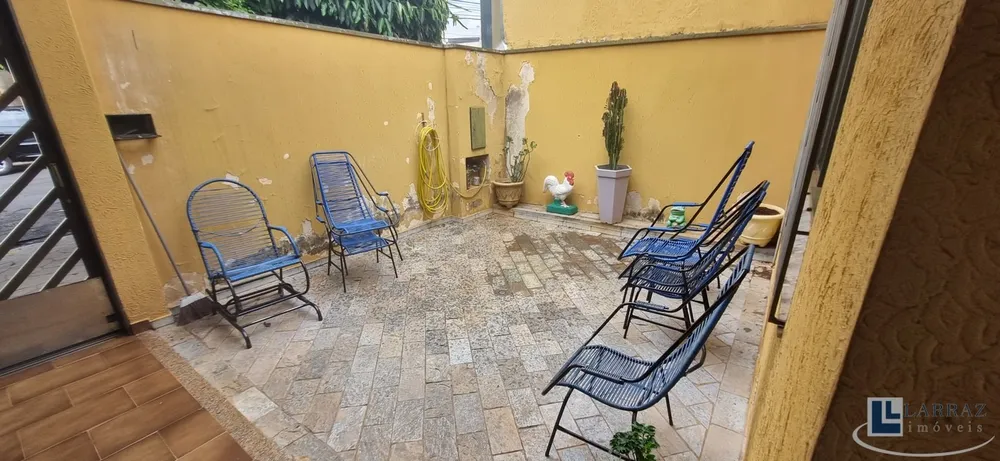 Casa, 3 quartos, 206 m² - Foto 1