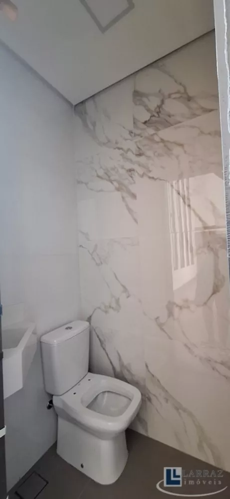 Casa, 3 quartos, 210 m² - Foto 9