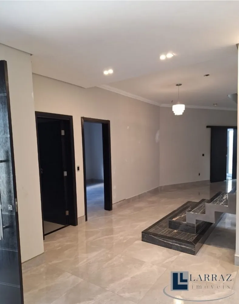 Casa, 4 quartos, 260 m² - Foto 12