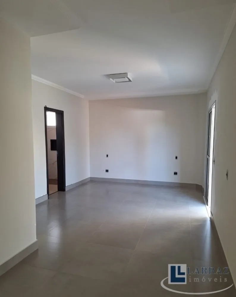 Casa, 4 quartos, 260 m² - Foto 4