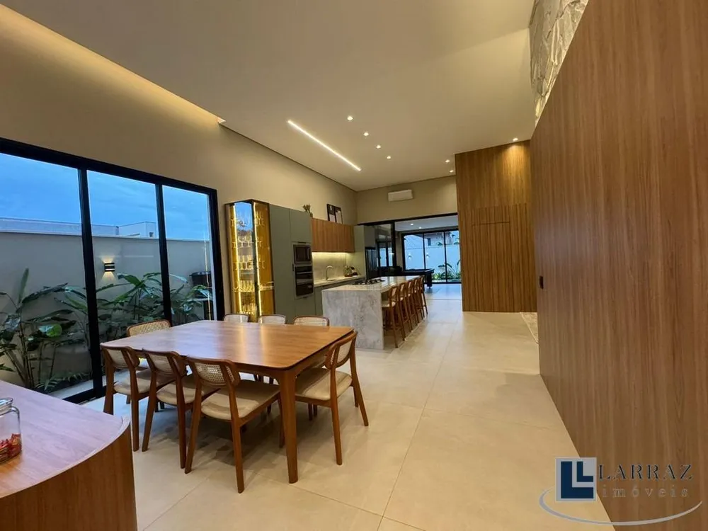 Casa, 3 quartos, 220 m² - Foto 10