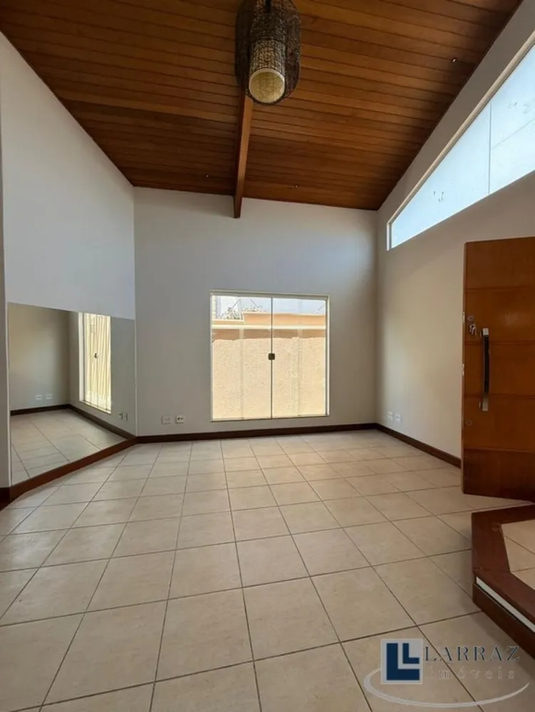 Casa, 4 quartos, 300 m² - Foto 2