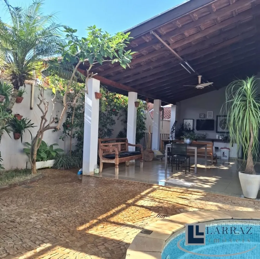 Casa, 3 quartos, 325 m² - Foto 3