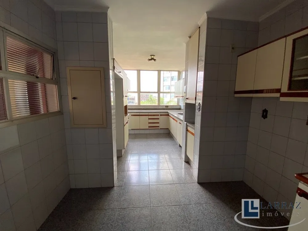 Apartamento, 4 quartos, 368 m² - Foto 4