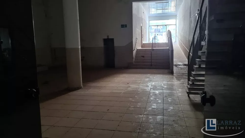 Loja-Salão, 1175 m² - Foto 4