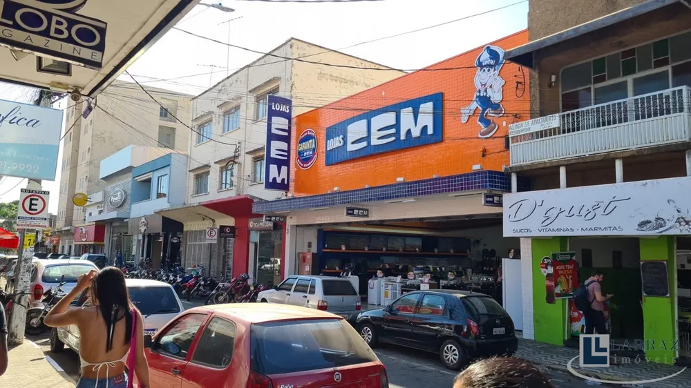 Loja-Salão, 1175 m² - Foto 1