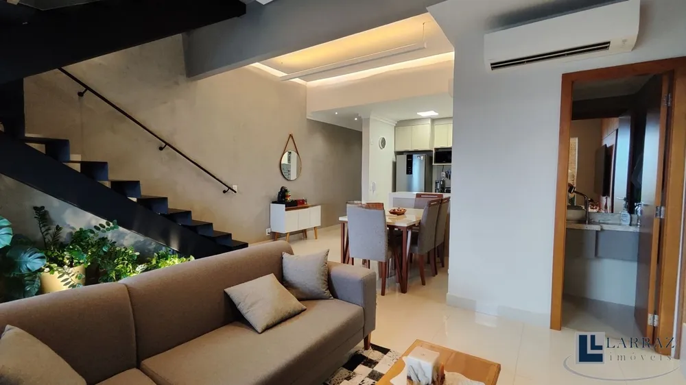 Cobertura, 3 quartos, 210 m² - Foto 2