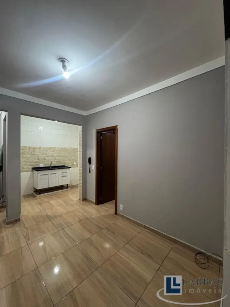 Apartamento, 1 quarto, 37 m² - Foto 1