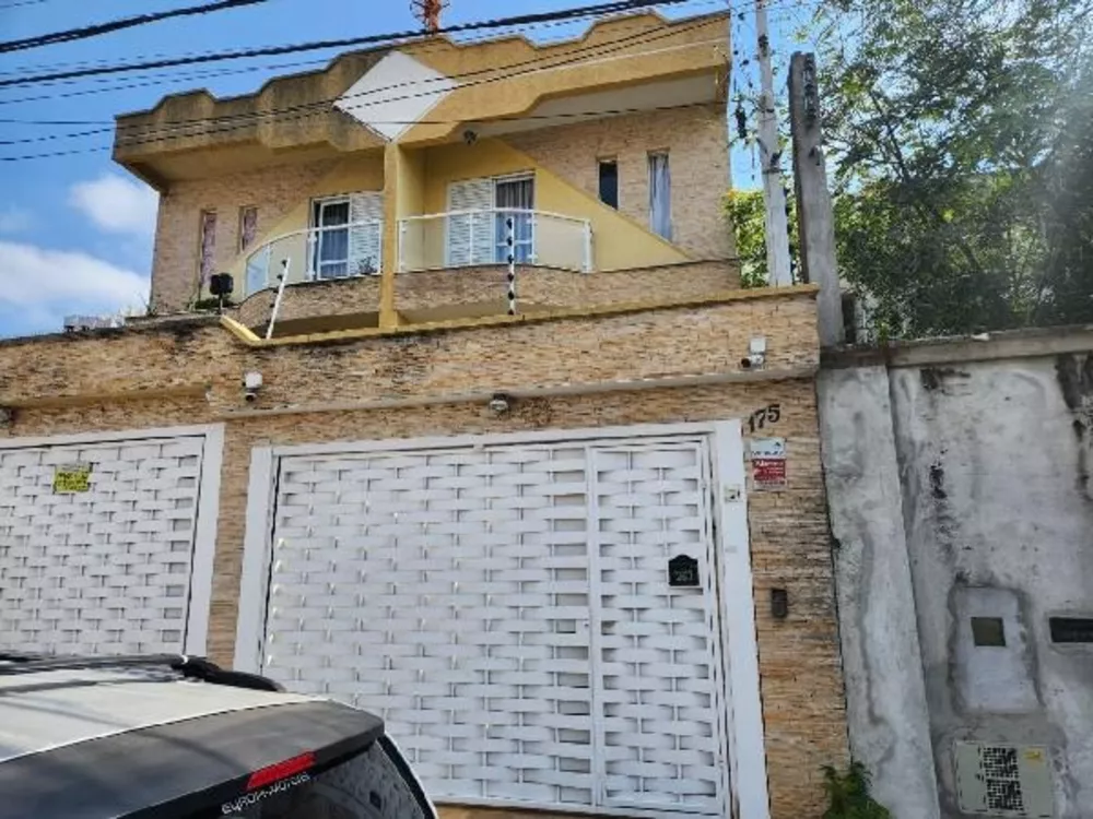Casa, 3 quartos, 281 m² - Foto 1