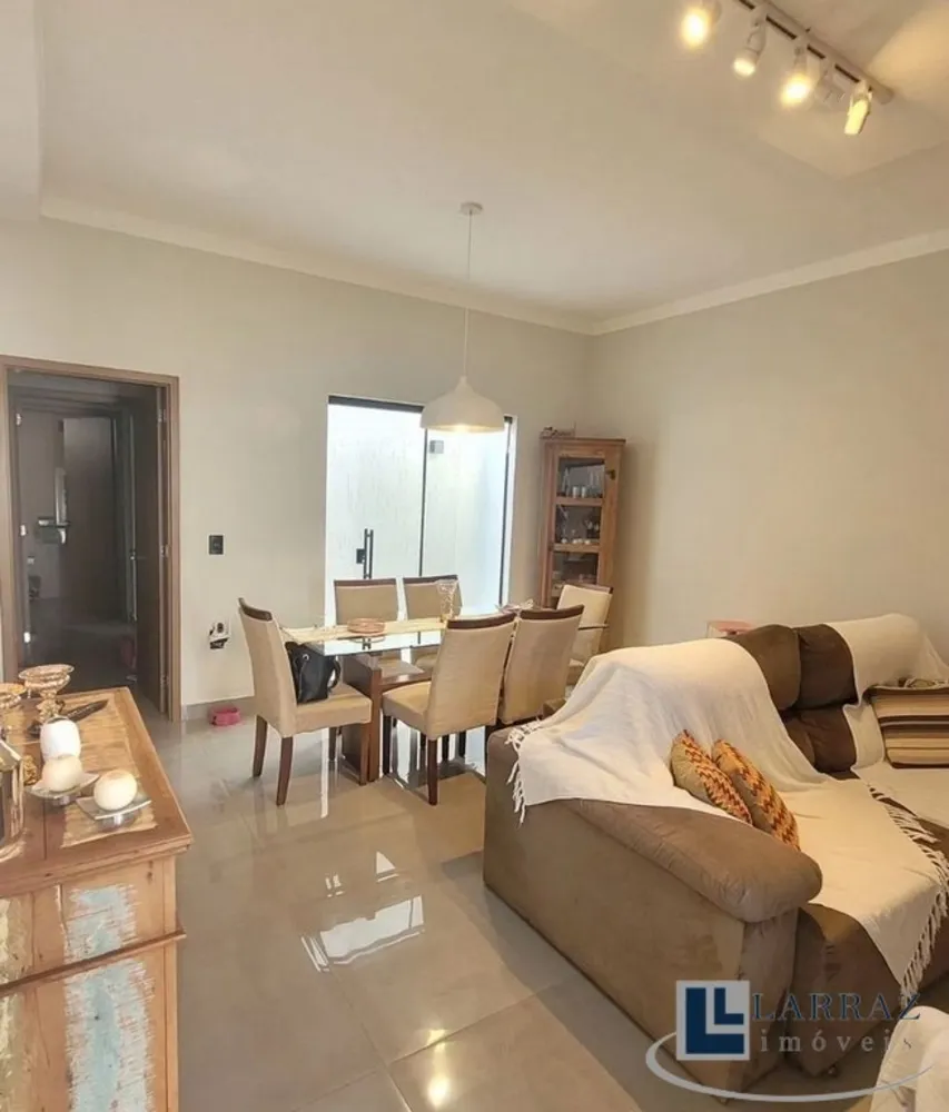 Casa, 2 quartos, 140 m² - Foto 1