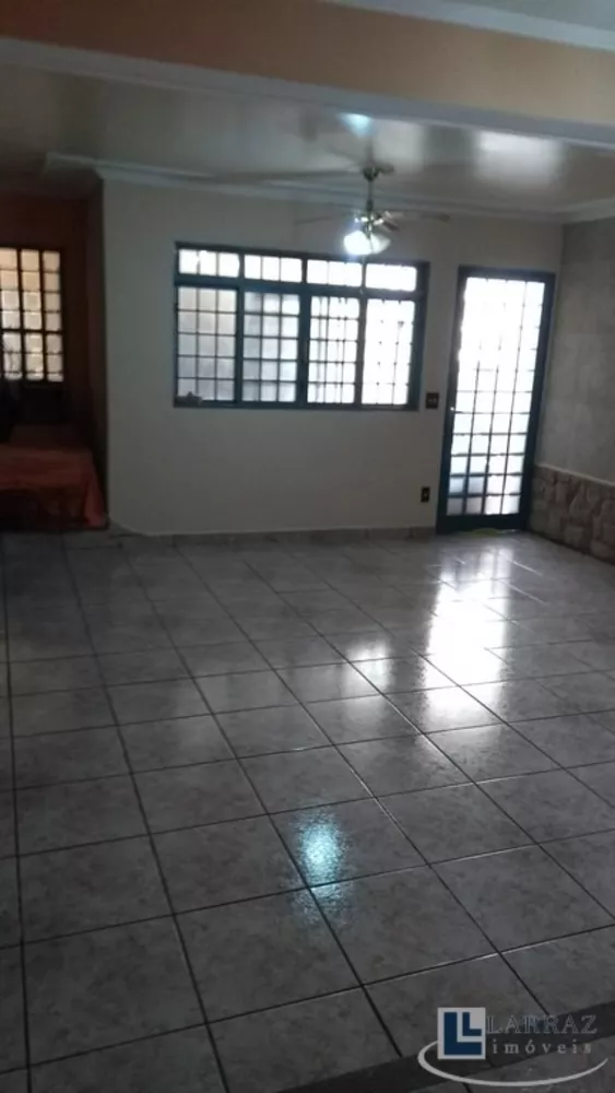 Casa, 3 quartos, 197 m² - Foto 7
