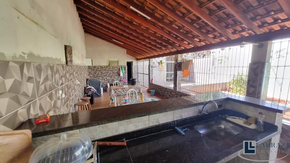 Casa, 2 quartos, 174 m² - Foto 2