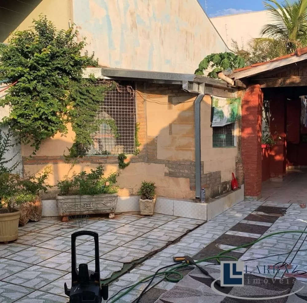 Casa, 2 quartos, 282 m² - Foto 1