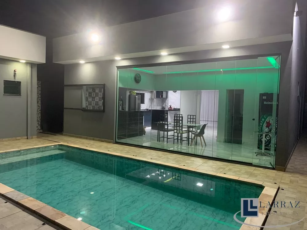 Casa, 3 quartos, 207 m² - Foto 9
